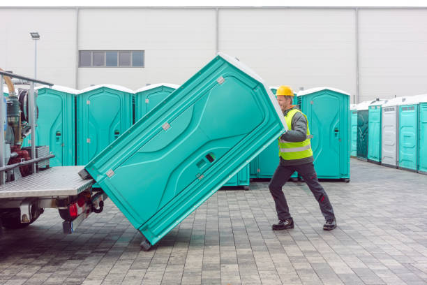 Portable Toilet Options We Offer in Punaluu, HI